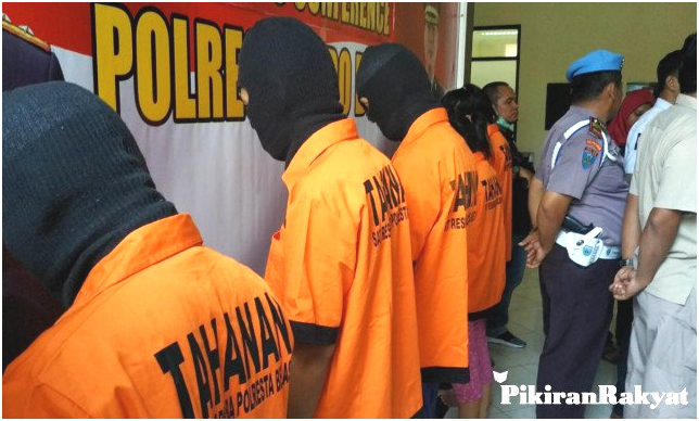 KemasNarkobaDalamObatMasukAngin, Lima PengedarSabu di ‘Ciduk’ KepolisianResor Metro Bekasi