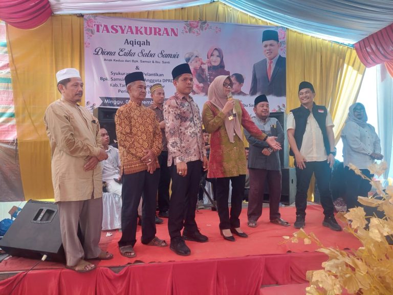 Calon Bupati Kabupaten Tanjung Jabung Timur Dillah Hikma Sari Di Sambut Meriah Di Menhul Dalam Acara Syukuran Anggota DPRD Samsir