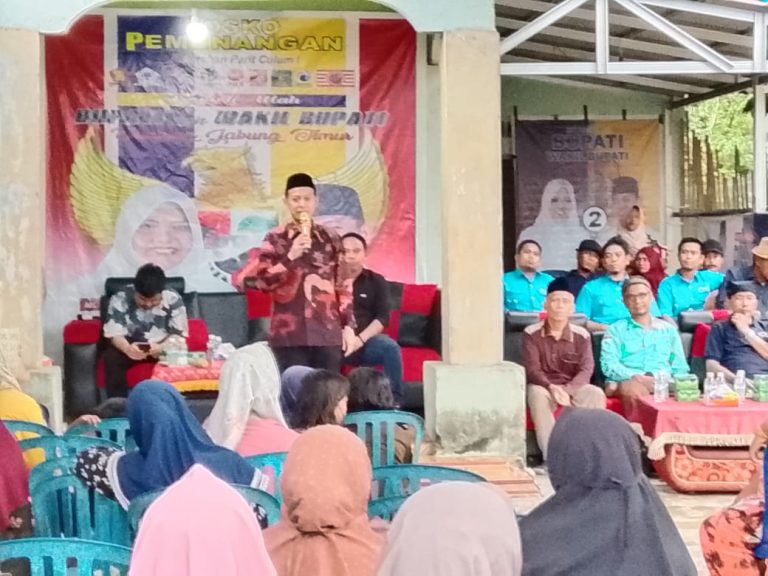 Ratusan simpatisan Emak-emak Parit Culum 1 Kompak siap Dukung dan menangkan Dilla-MT