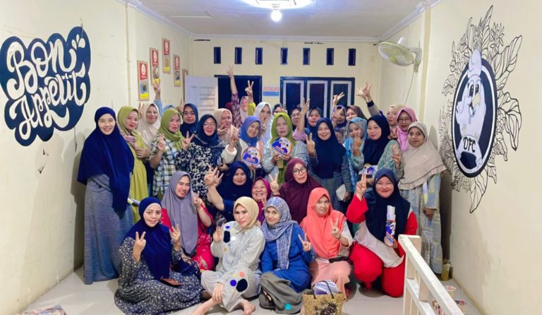 Puluhan koordinator Relawan Srikandi Di Dua Kelurahan Nipah Panjang Siap Hantarkan Dilla – Muslimin Jadi Bupati Tanjab Timur