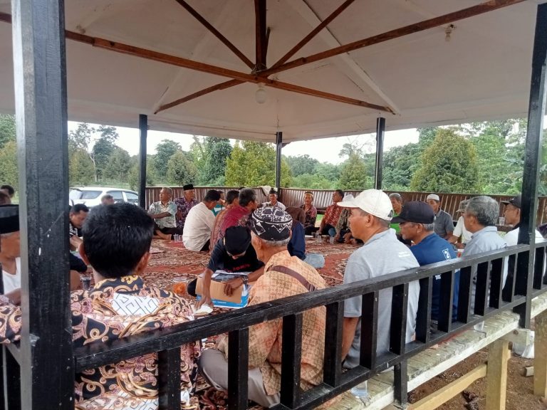 Pilkada 2024, Segenap Orangtua Sesepuh Abdullah Hich Komitmen Memenangkan Paslon Dillah -Tanja & Romi – Sudirman