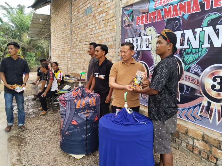 Dukung Budaya Lokal, Calon Wakil Bupati Tanjabtim Nomor Urut 2 Hadiri Kontes Berkicau