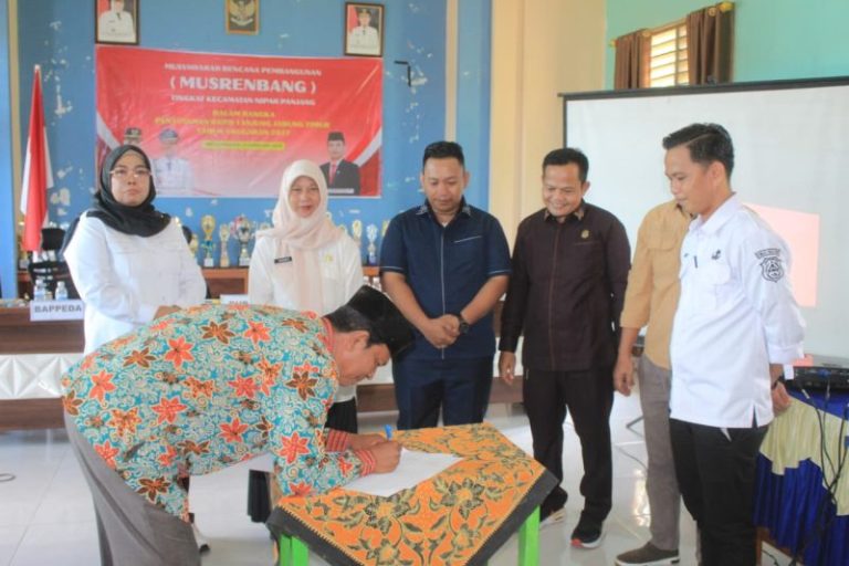 Anggota DPRD Tanjab Timur Hadiri Musrenbang Kecamatan Nipah Panjang
