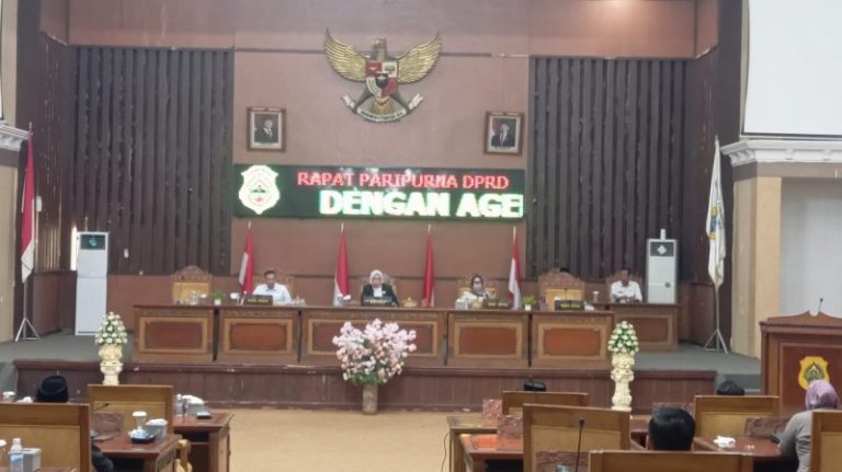 Paripurna DPRD Tanjab Timur: Pandangan Umum Fraksi-Fraksi Terhadap LKPJ Kepala Daerah TA 2025