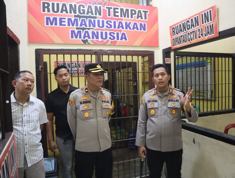 Kapolres Tanjab Timur Cek Kesiapan Personel dan Sarpras, Pastikan Pelayanan Publik Berjalan Optimal