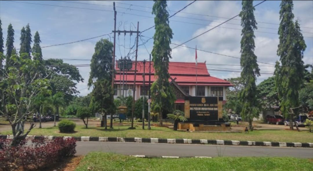 Oknum Pejabat di Dinas PUPR Tanjabtim alergi Angkat Telepon Wartawan