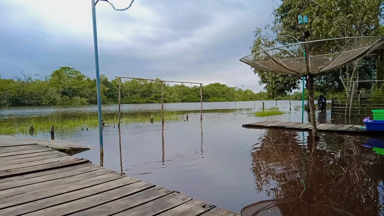 Banjir Tahunan Kembali Melanda Kelurahan Teluk Dawan