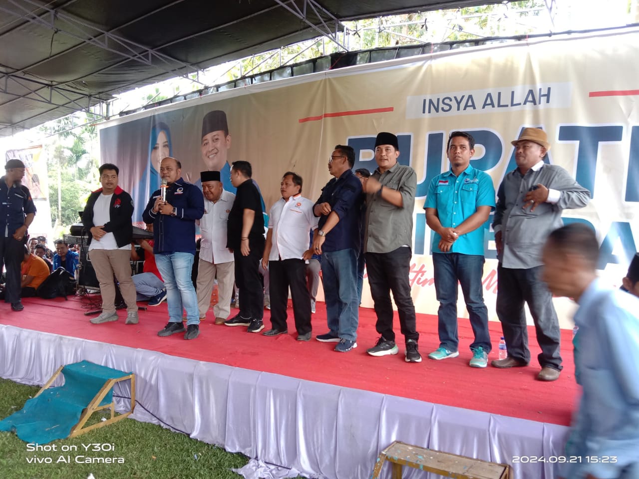 Dukungan Calon Bupati  Hj Dilla -Muslimin Terus ‘Bertaburan’
