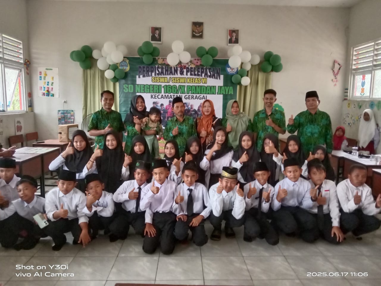Perpisahan & Pelepasan Siswa-Siswi SD 166/X Pandan Jaya berlangsung Meriah