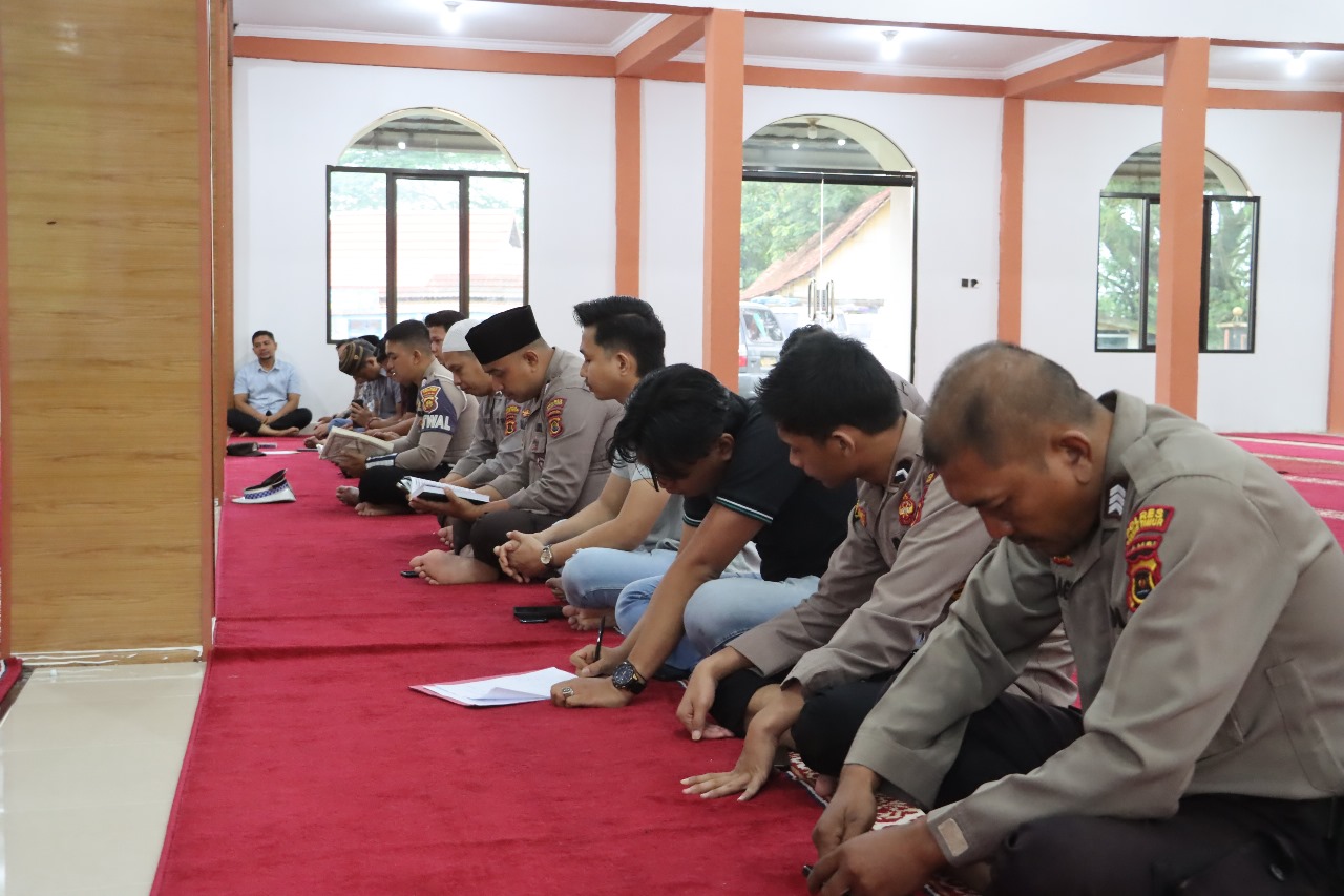 Polres Tanjabtim Gelar Kegiatan Pembinaan Rohani dan Mental