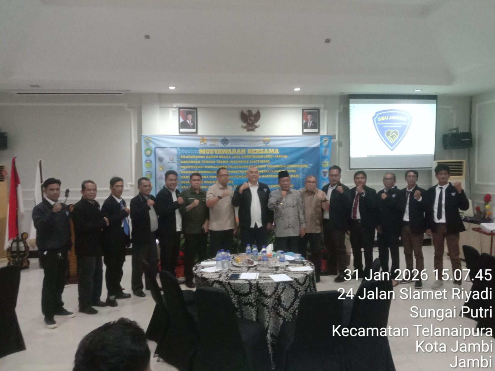 Kedepankan One Stop Service, Musyawarah SUBJAKON dan 8 Asosiasi Jasa Kontruksi Berjalan Sukses